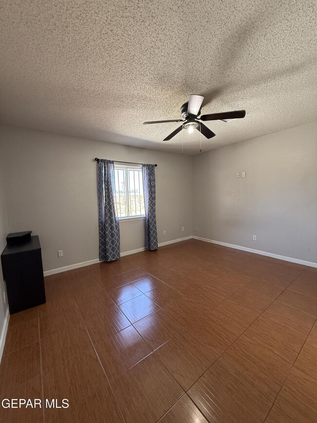 Building Photo - 11797 Imperial Gem Ave