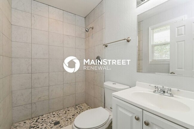 Building Photo - 3 Bedroom Pet-Friendly Home in CAPE CORAL, FL with Main Street Renewal