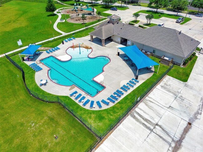 Building Photo - 3037 Boxwood Springs Ln