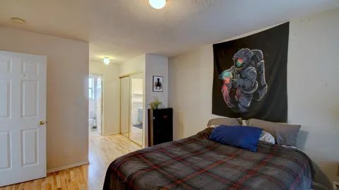 Building Photo - 2257 High Desert Cir NE