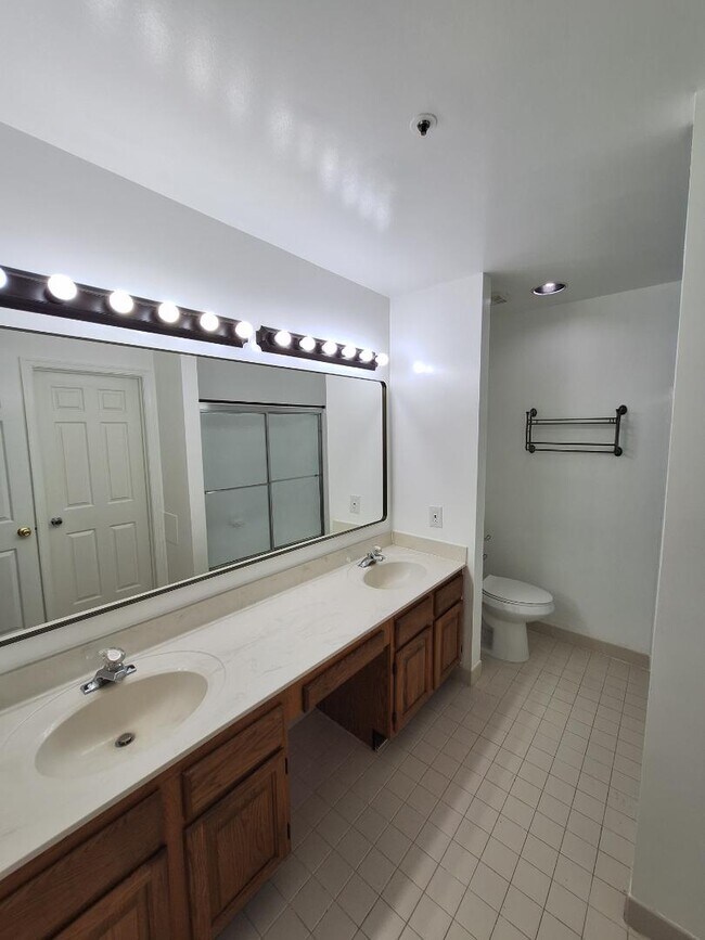 Building Photo - 11606 Tuscany Dr