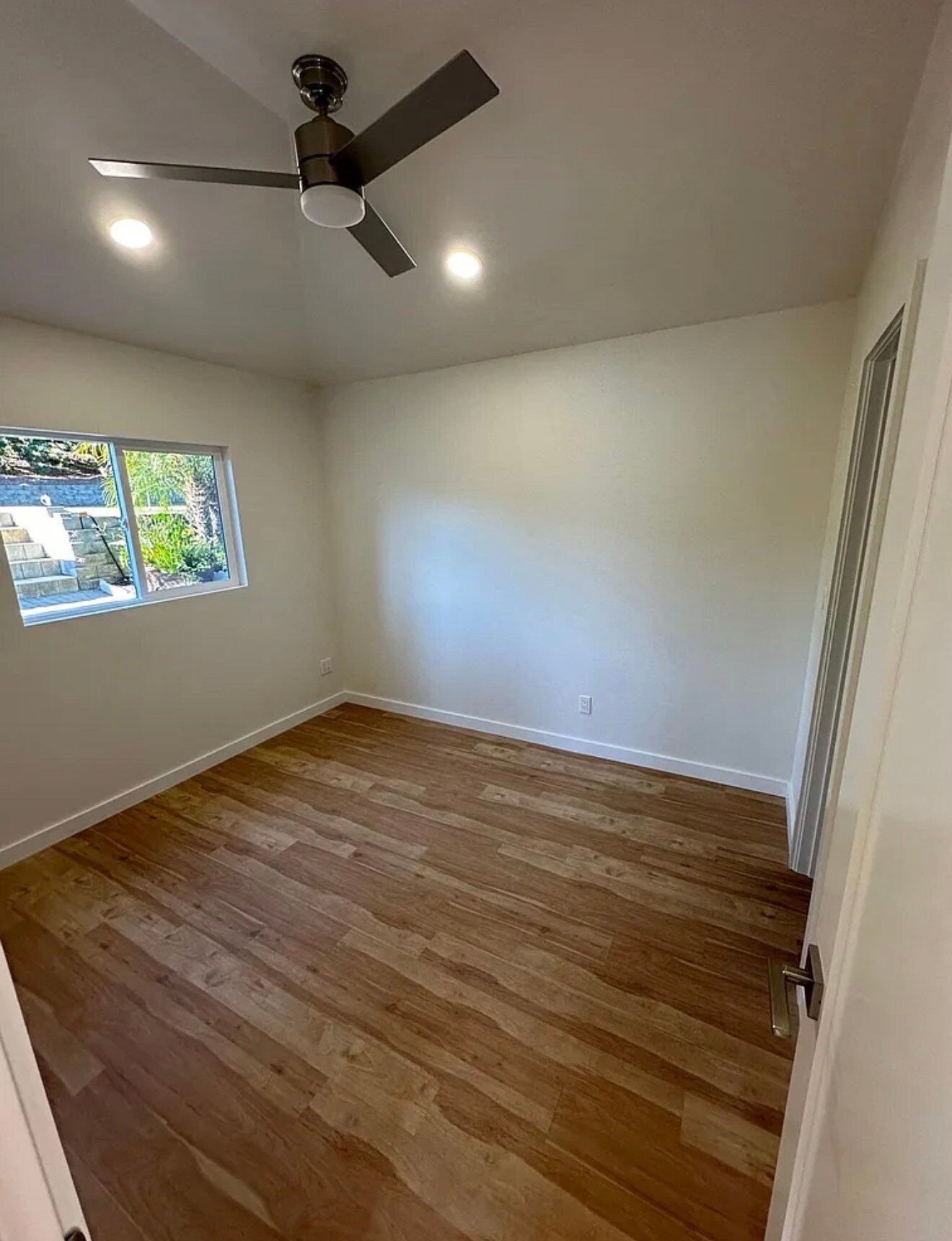 Building Photo - 756 Anns Way