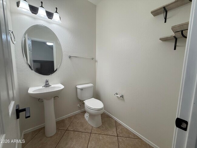 Building Photo - 15459 W Monterosa St