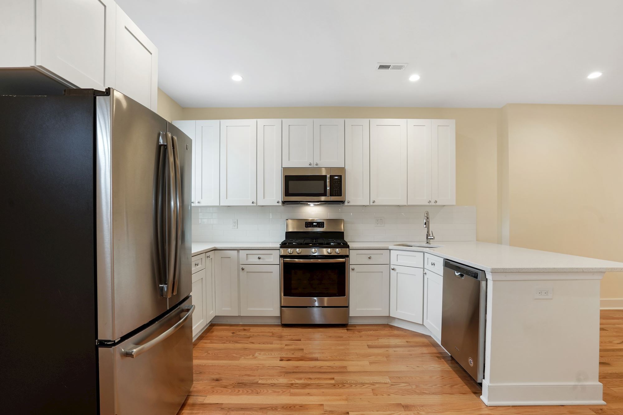 Building Photo - 26 Florida Ave NE