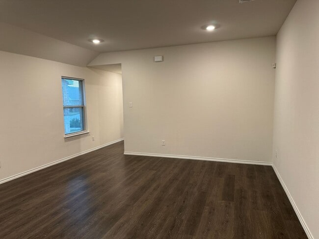 Building Photo - First time rental in Forney