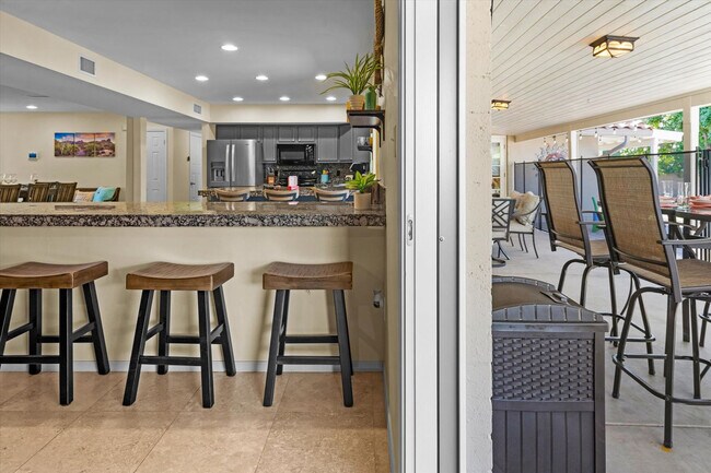 Building Photo - 14836 N Moon Valley Dr