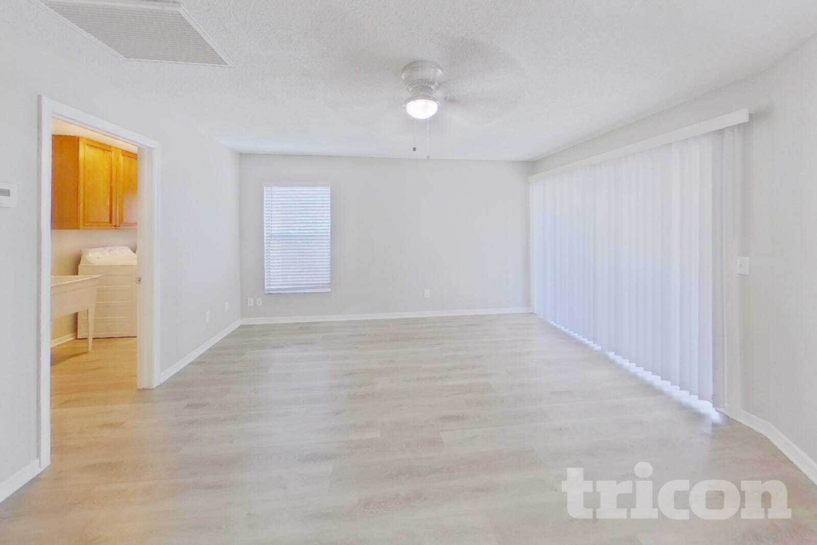 Building Photo - 15130 Heathridge Dr