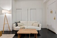 Building Photo - 420 Lexington Ave