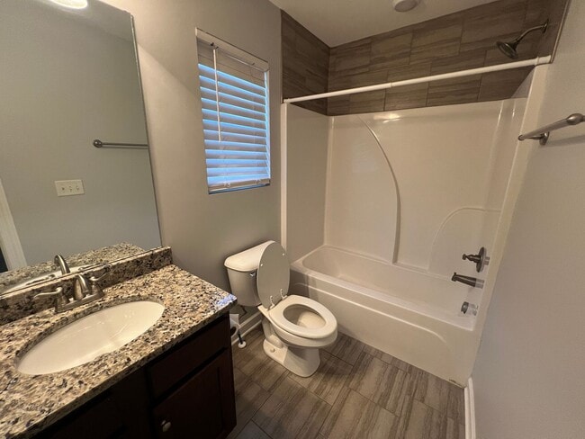 Building Photo - LIVE CLOSE TO MTSU CAMPUS!!!