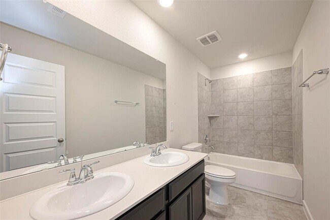 Building Photo - 17478 Buckeye Br