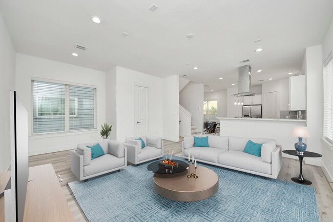 Building Photo - 2920 Nance St