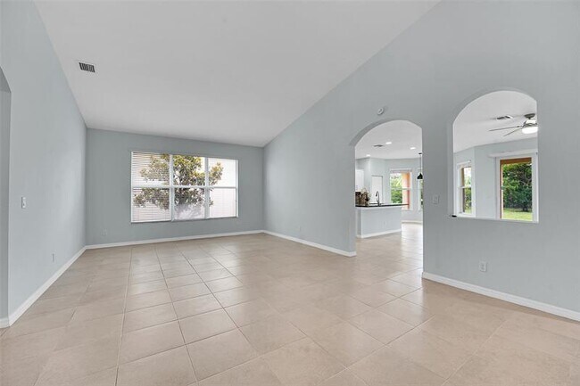 Building Photo - 7162 Prudencia Dr