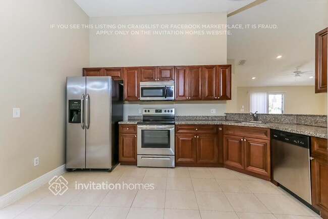 Building Photo - 8543 Dynasty Dr