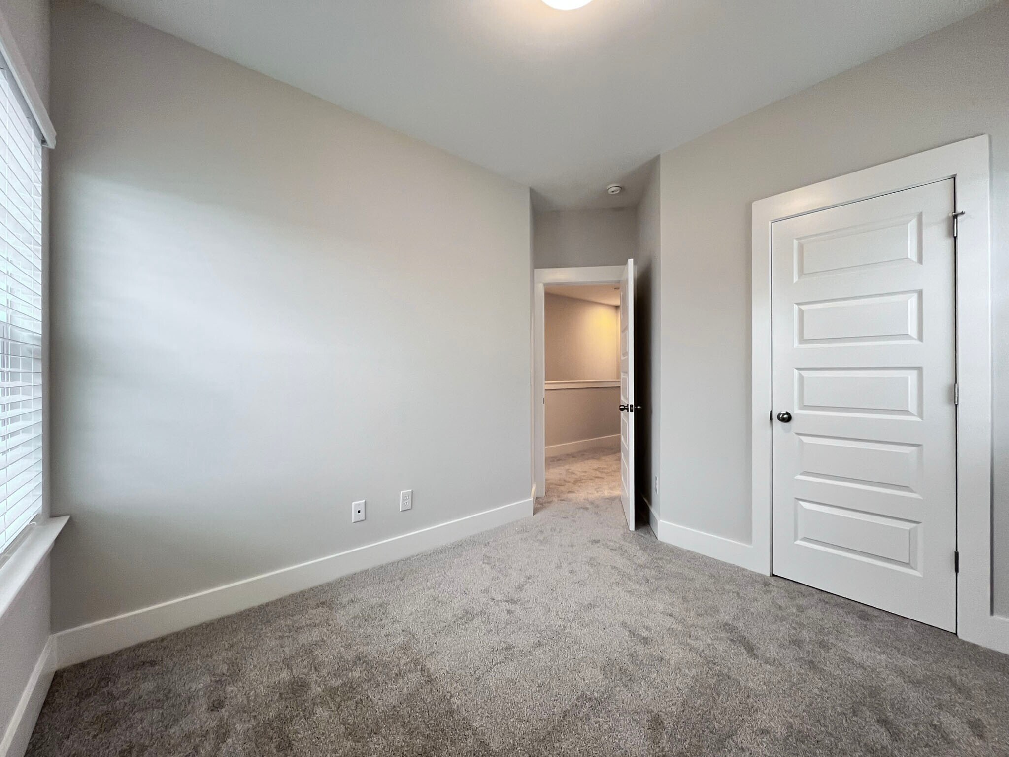 Building Photo - 8520 Silsbee Dr
