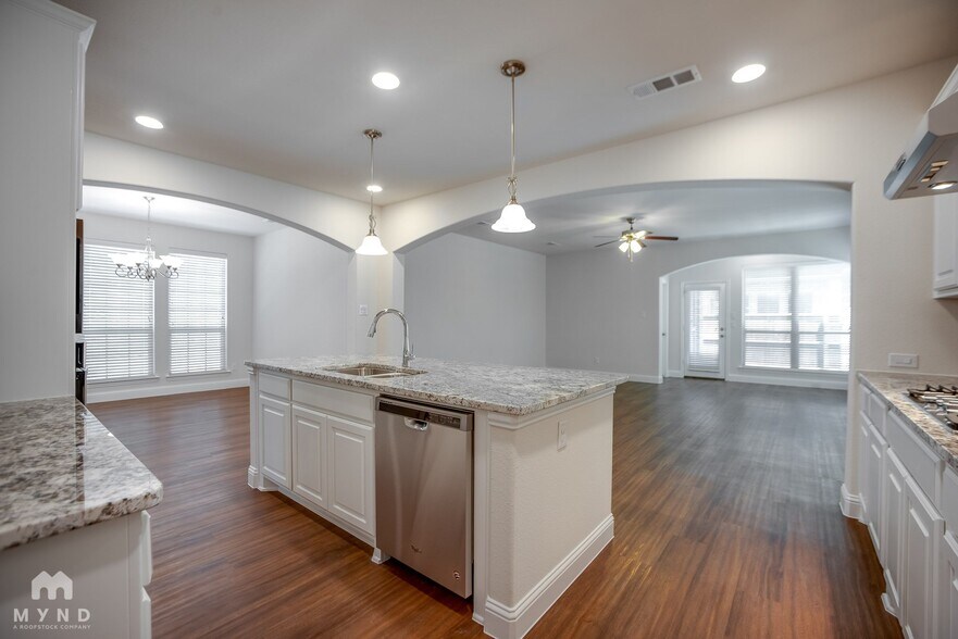 Building Photo - 3317 Damsel Sauvage Ln