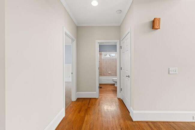 Building Photo - 1037 Windermere Crossing