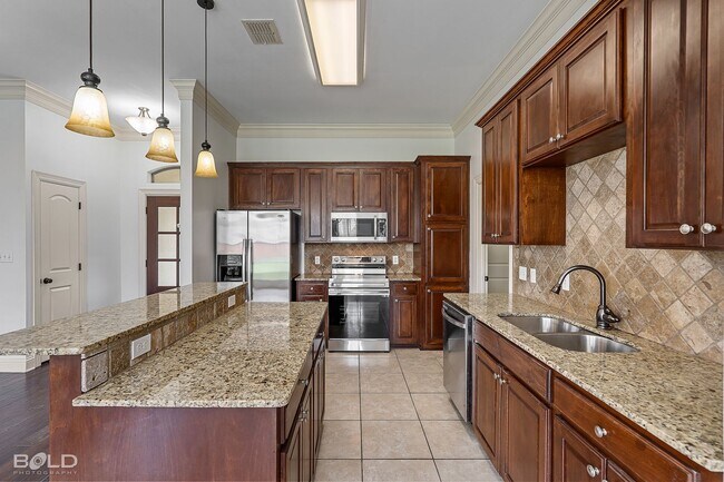 Building Photo - 6484 Soda Point Dr