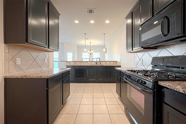 Building Photo - 6706 Honey Harvest Ln