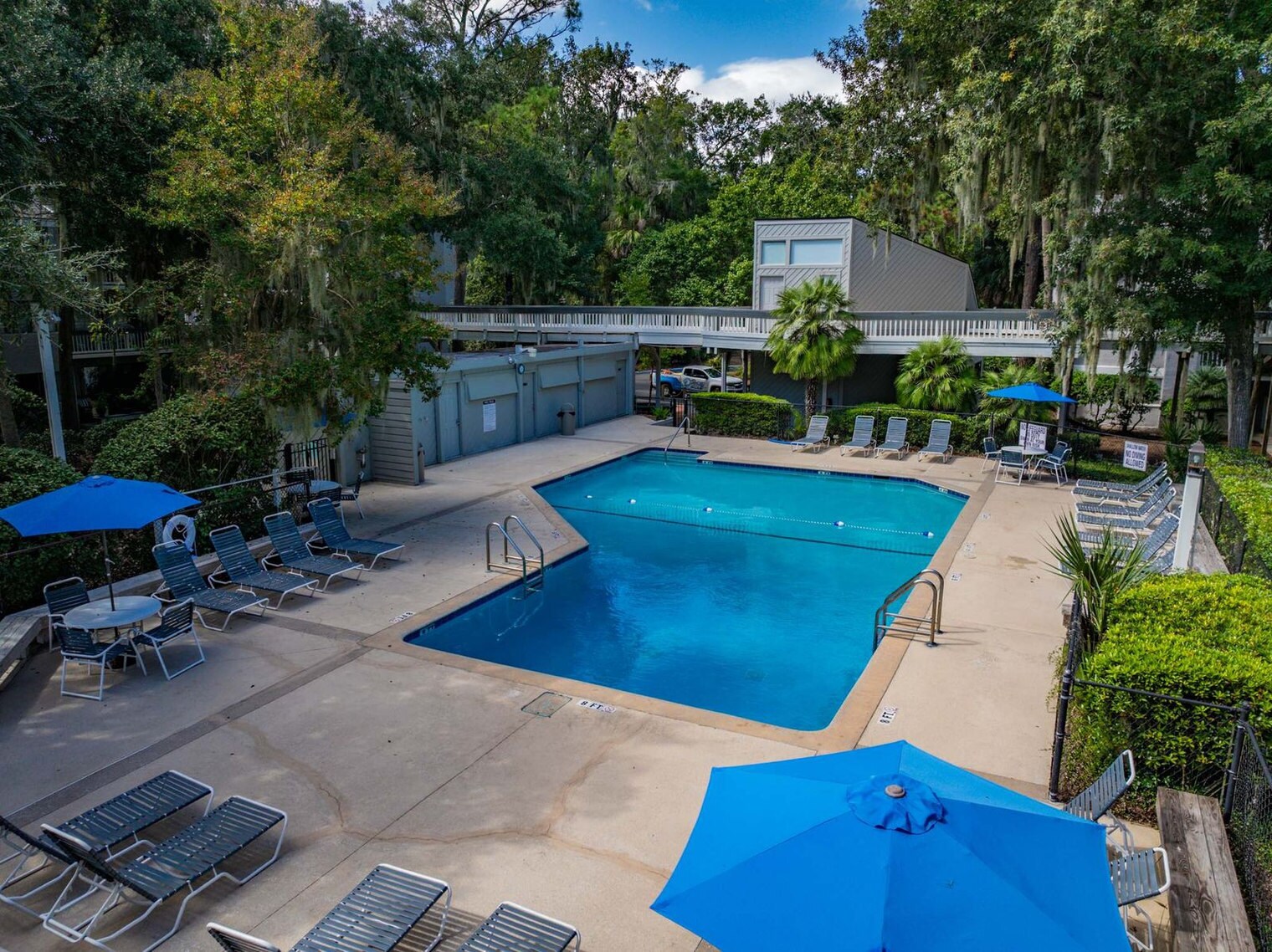 Building Photo - 137 Cordillo Pkwy