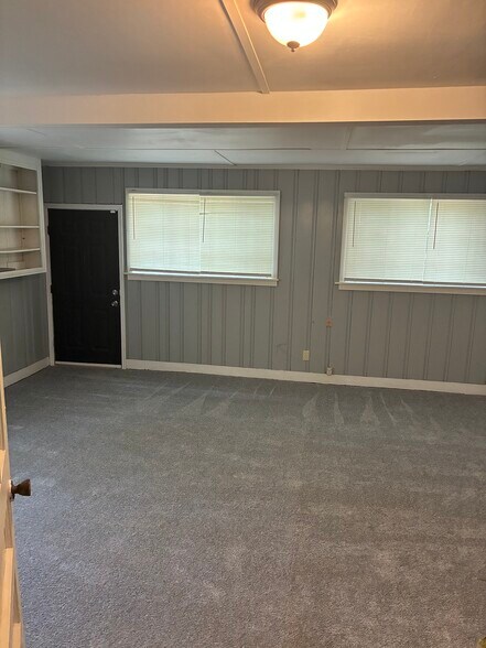 Building Photo - 3515 Norman Bridge Rd