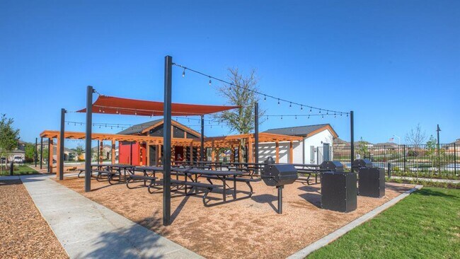 Building Photo - 152 Gablynn Cv