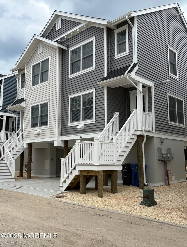 Building Photo - 12 Shell Rd