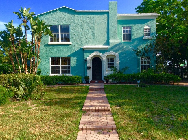 Building Photo - 382 Ellamar Rd