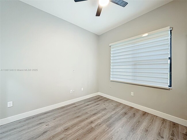 Building Photo - 15530 NW 89th Ct