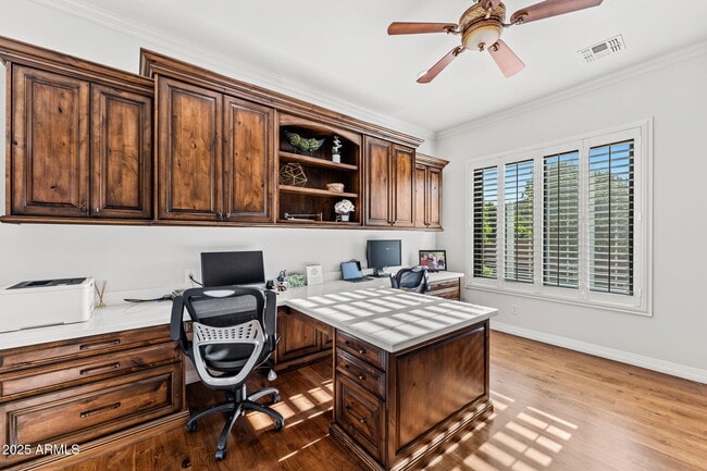 Building Photo - 3452 E Ivyglen Cir