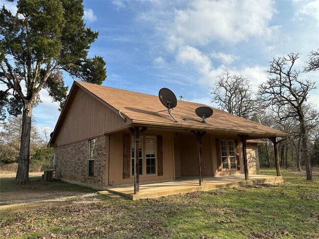 Building Photo - 1047 Private Rd 3022