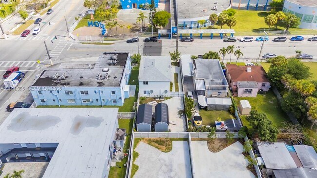 Building Photo - 1180 NW 67th St