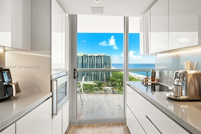 Building Photo - 101 20th St