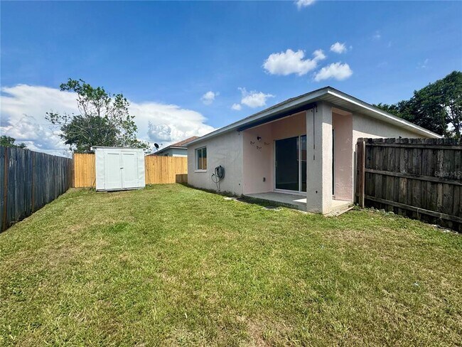 Building Photo - 4301 Country Hills Blvd