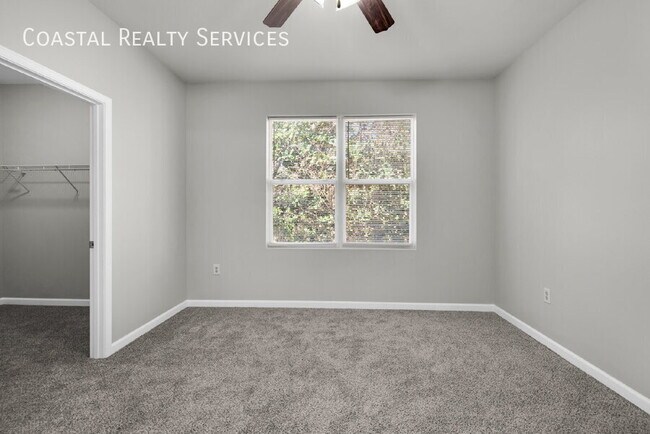 Building Photo - 1367 US-98