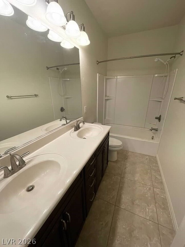 Building Photo - 5564 Bethany Bend Dr
