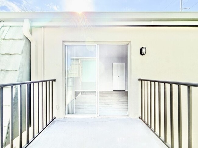 Building Photo - 1799 N Highland Ave