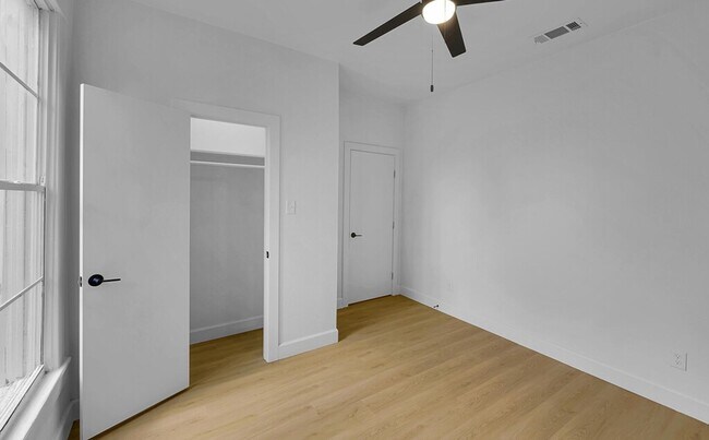 Building Photo - Newly Remodeled 4BD 2BA Home in Waco