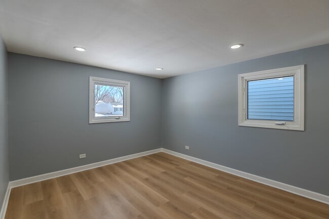 Building Photo - 124 Westover Ln
