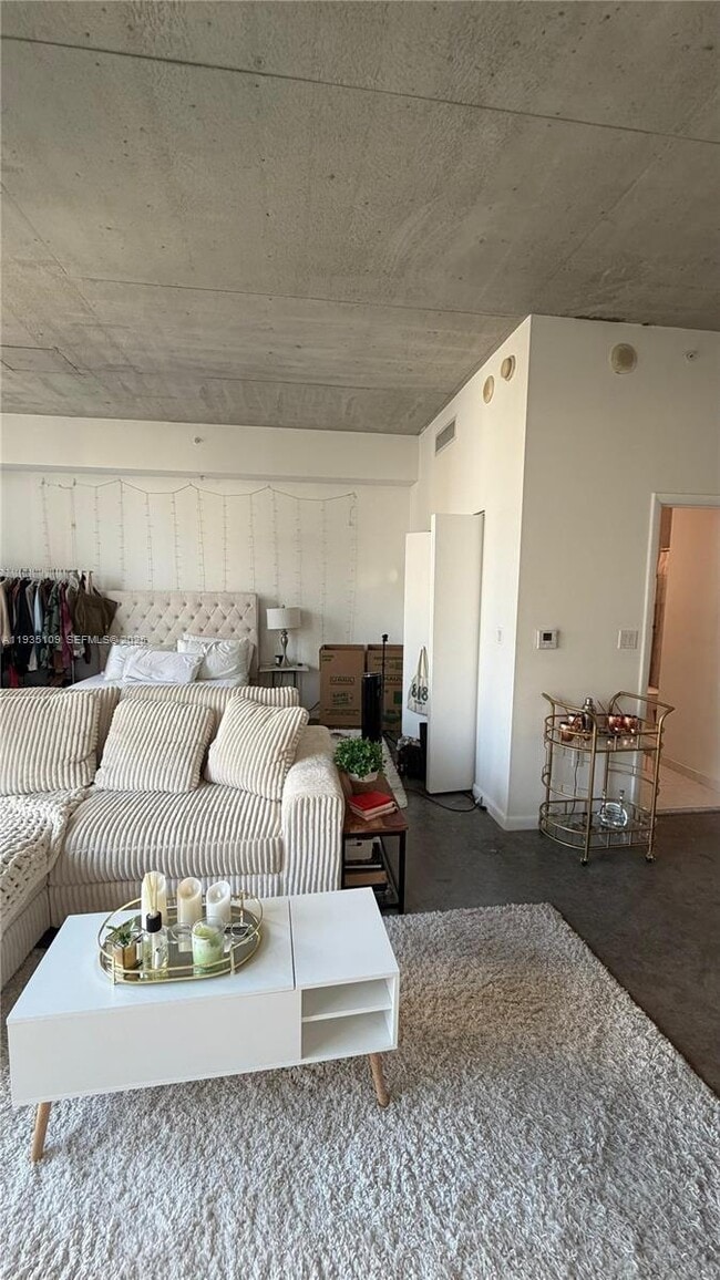 Building Photo - 133 NE 2nd Ave