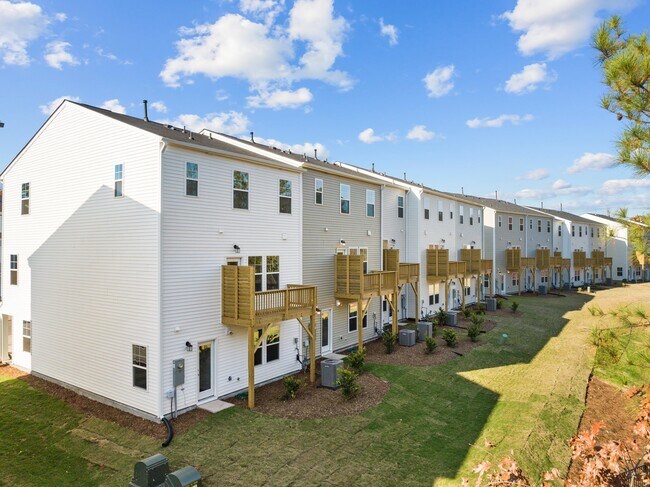 Building Photo - 3031 Castle Loch Ln