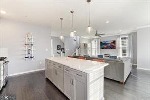 Building Photo - 23286 Southdown Manor Terrace