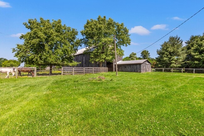 Building Photo - 103 Locust Grove Dr