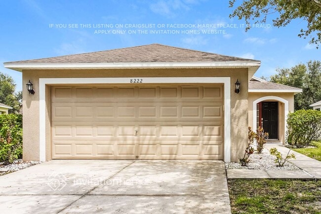 Building Photo - 8222 Summer Wood Ln