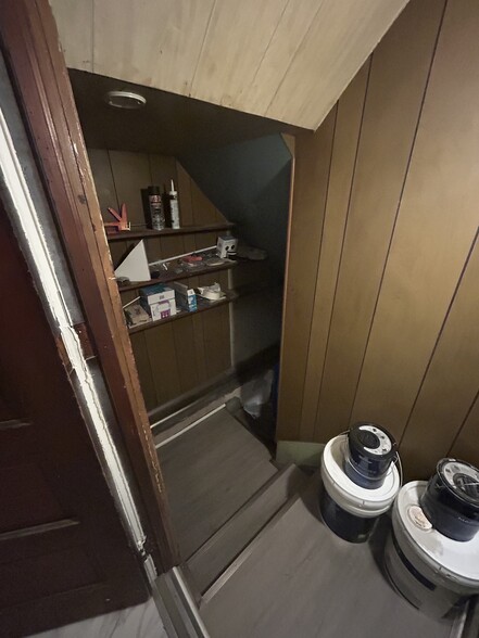 Building Photo - 179 Dana St