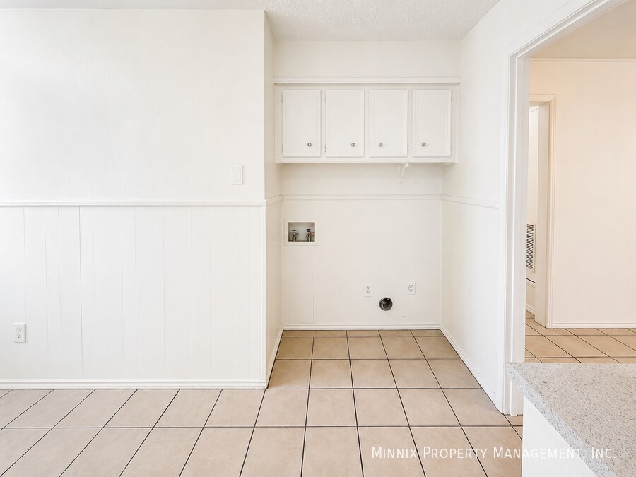 Building Photo - 5714 Brownfield Dr