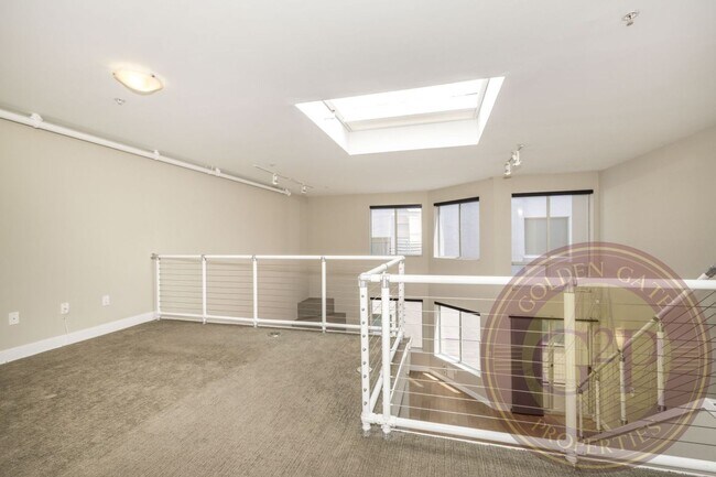 Building Photo - SoMa - 1 BR, 2 BA Loft 975 Sq. Ft. - 3D Vi...
