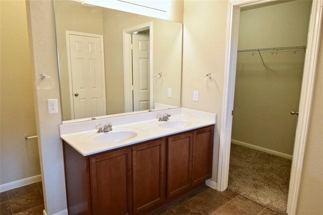 Building Photo - 109 Encina Cove