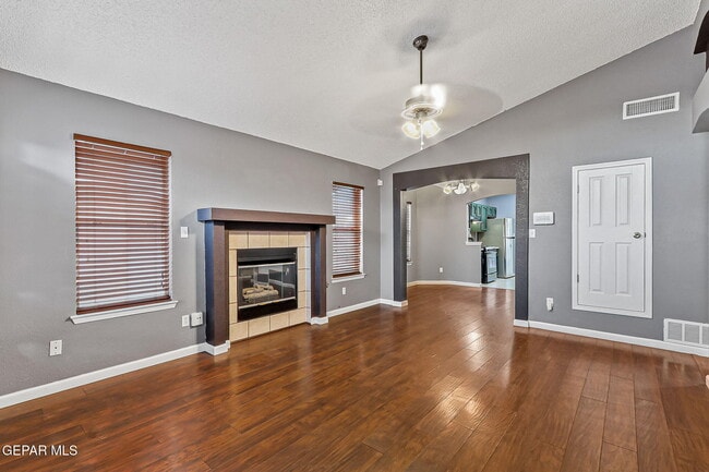 Building Photo - 12372 Golden Sun Dr