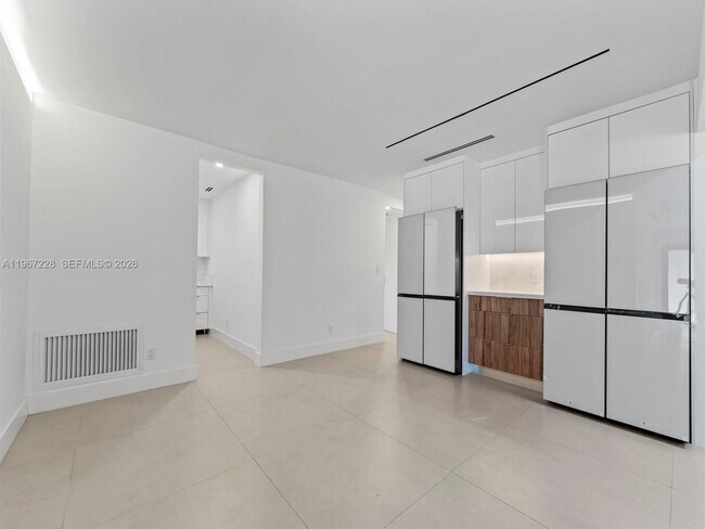 Building Photo - 2537 NW 116th Terrace