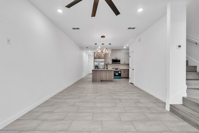 Building Photo - 8218 Casa Verde Rd